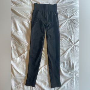 Gymshark black exercise leggings